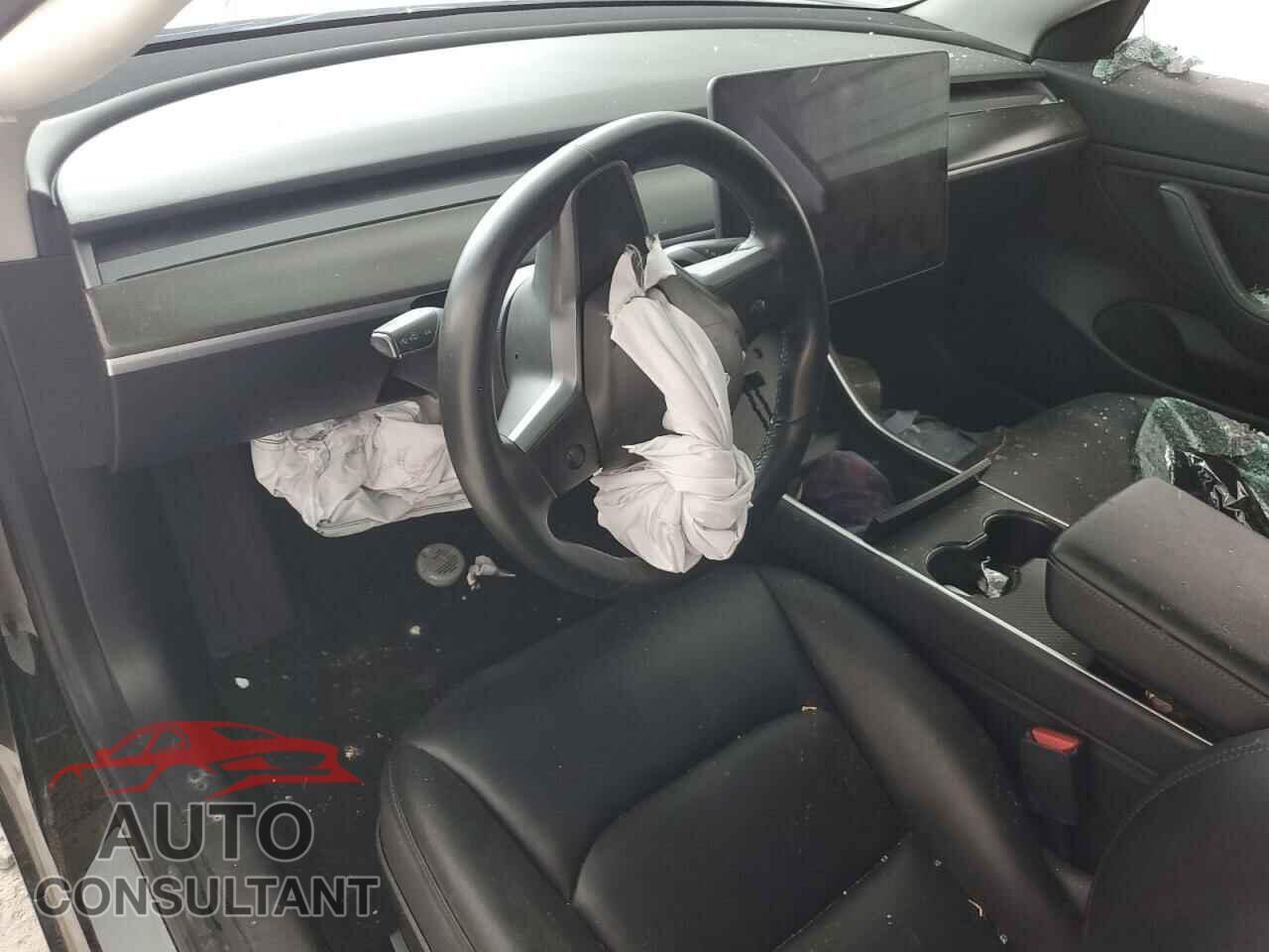 TESLA MODEL 3 2019 - 5YJ3E1EA5KF395643