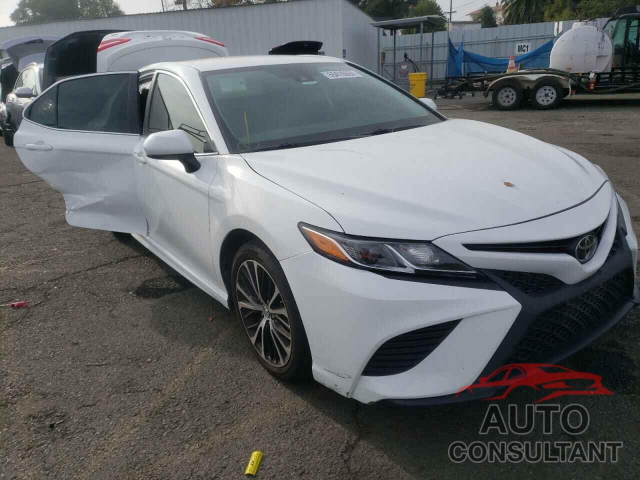 TOYOTA CAMRY 2019 - 4T1B11HK7KU209177