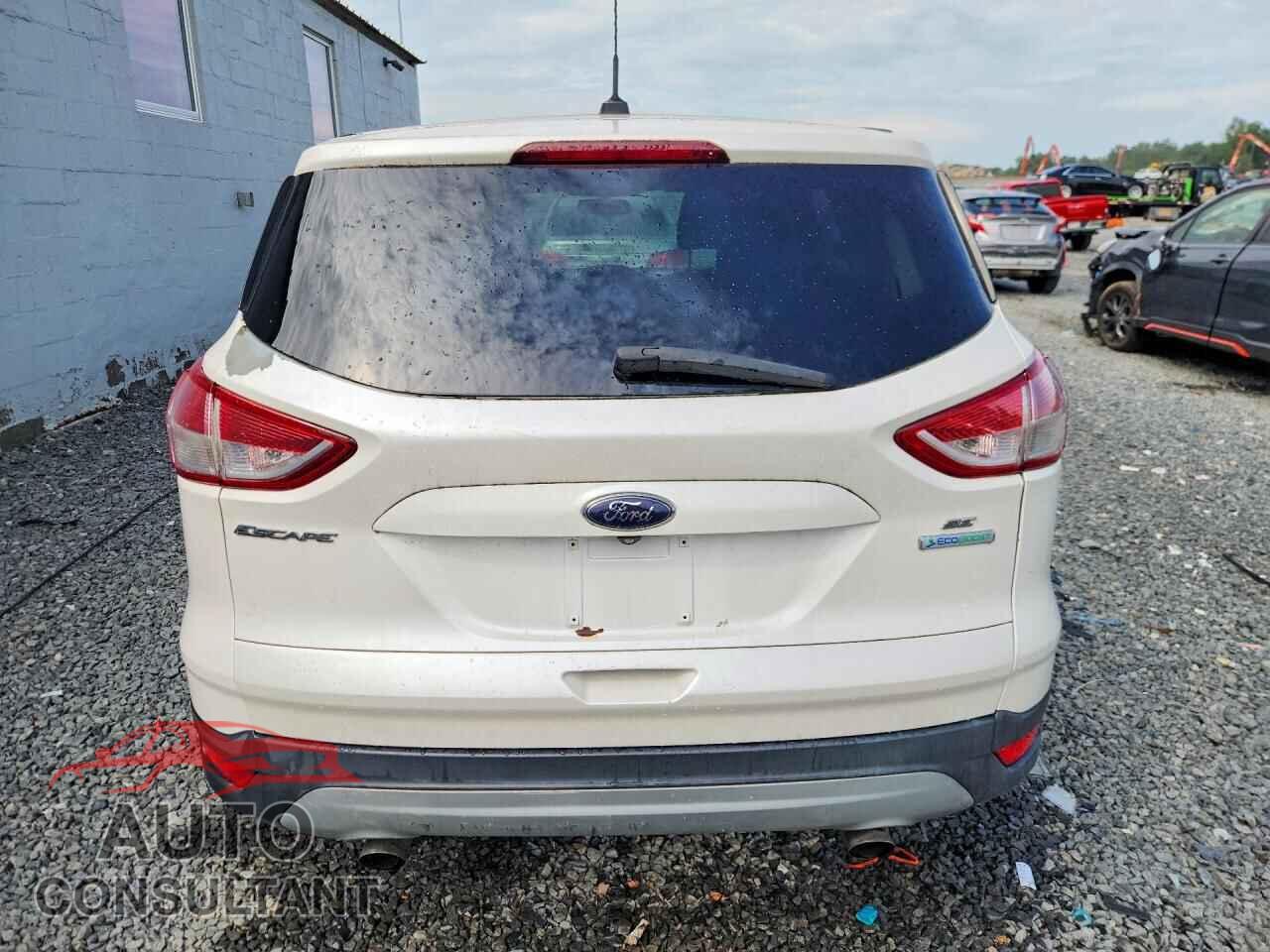 FORD ESCAPE 2014 - 1FMCU0GX4EUB59779