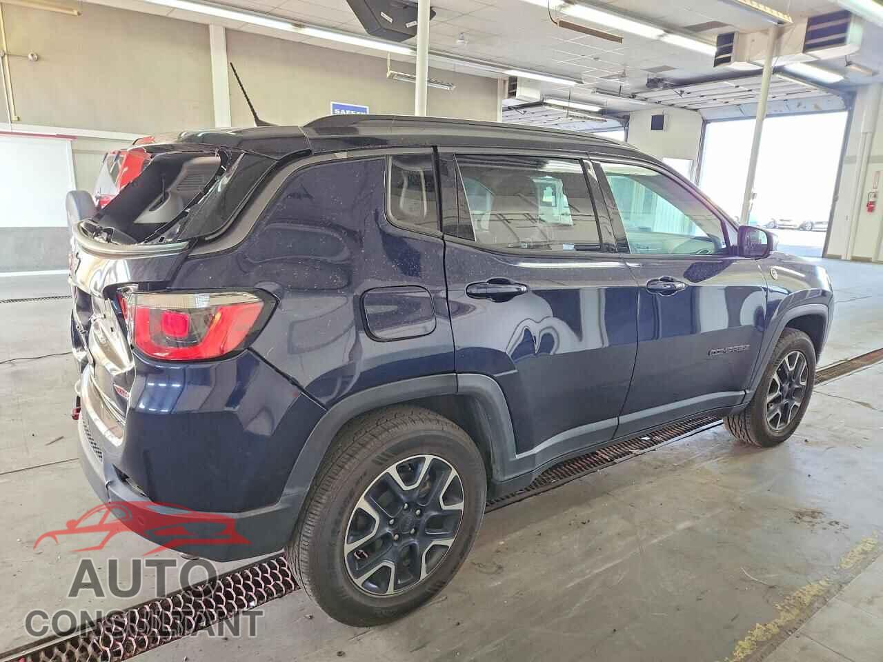 JEEP COMPASS 2019 - 3C4NJDDB7KT780123