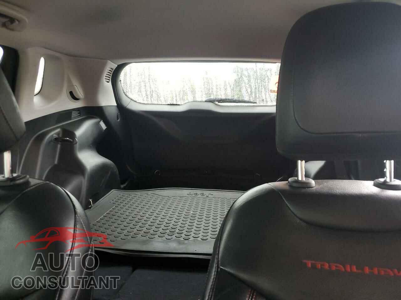JEEP COMPASS 2018 - 3C4NJDDB3JT198874