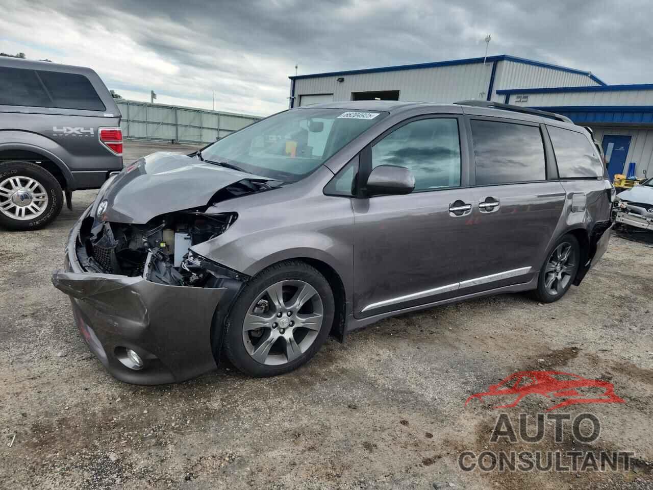 TOYOTA SIENNA 2016 - 5TDXK3DC4GS749857