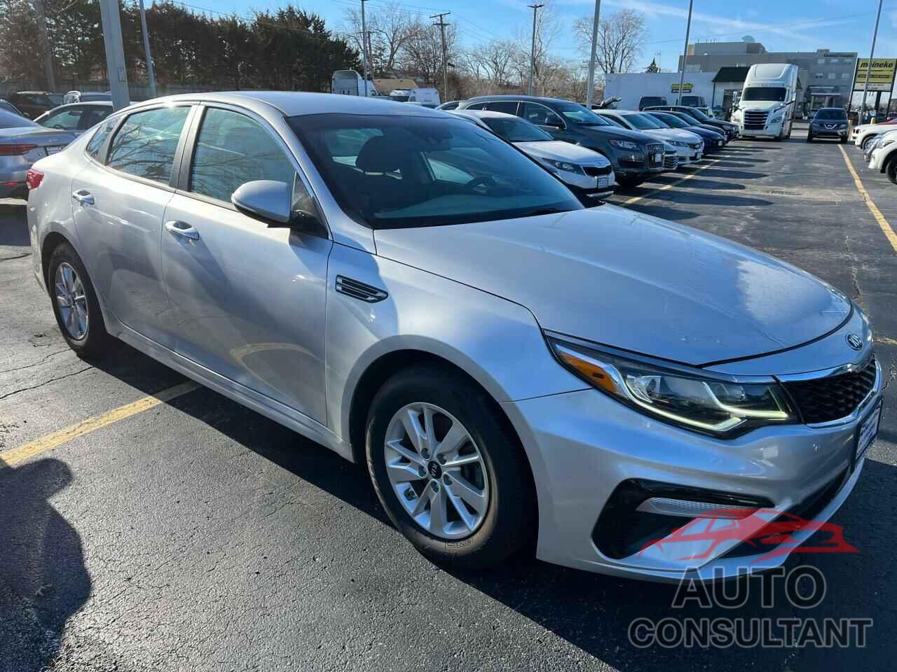 KIA OPTIMA 2019 - 5XXGT4L34KG280770
