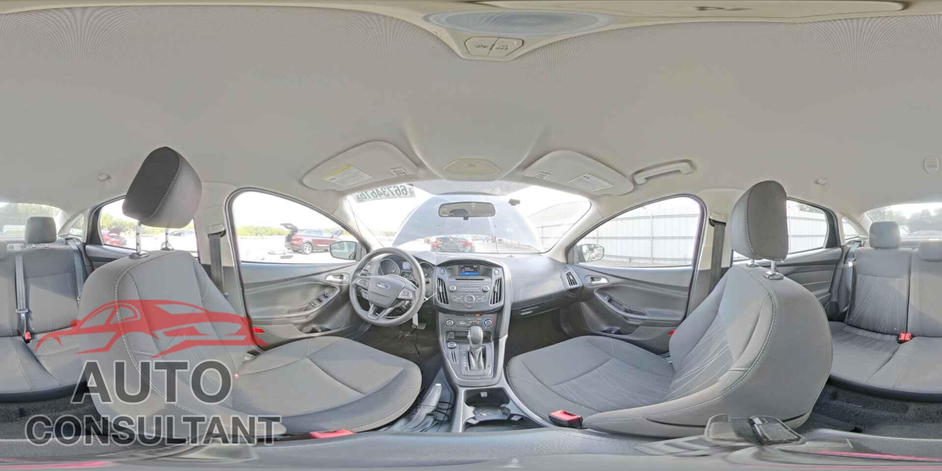 FORD FOCUS 2017 - 1FADP3F22HL309363