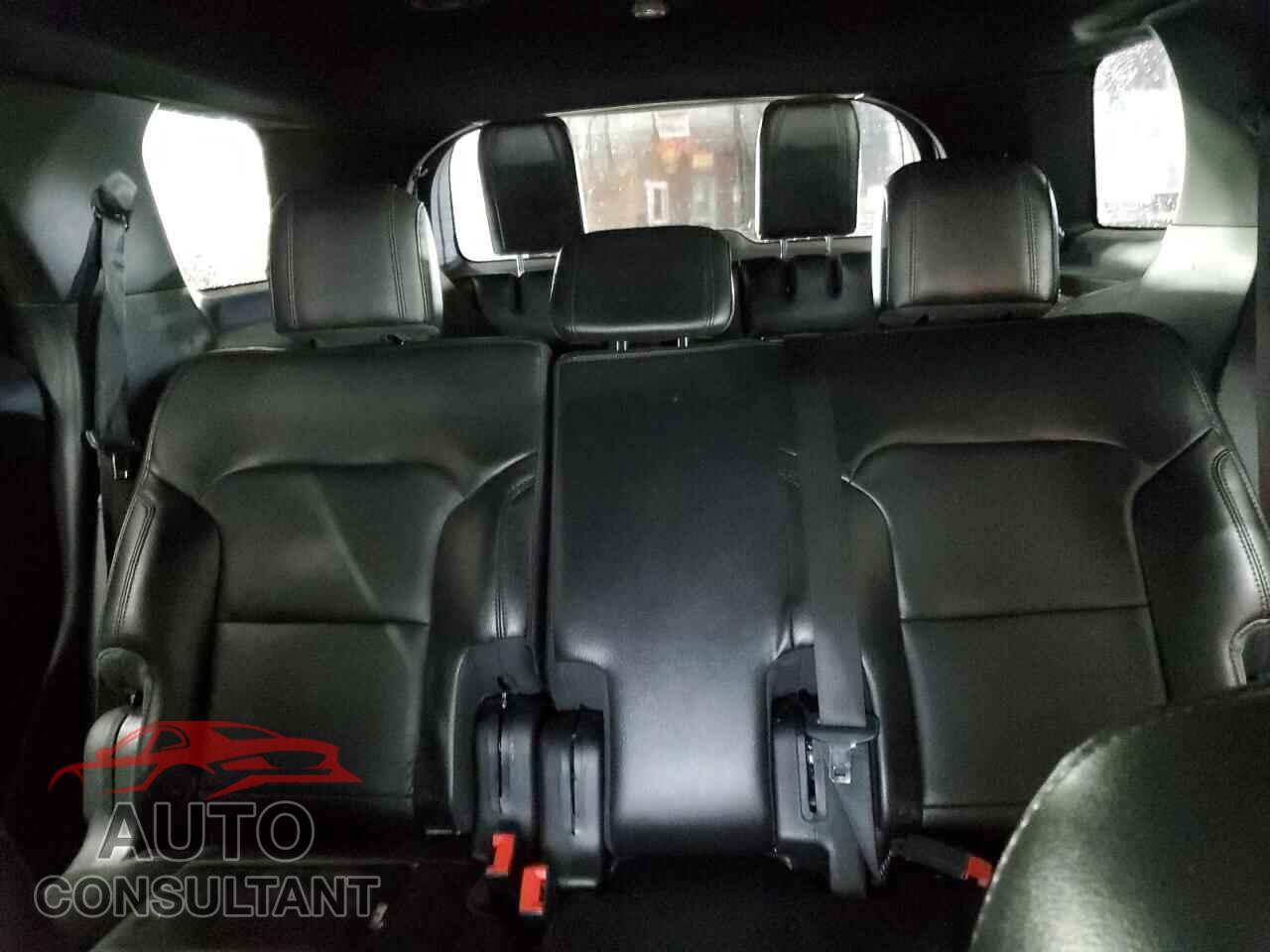 FORD EXPLORER 2018 - 1FM5K8D85JGB25076