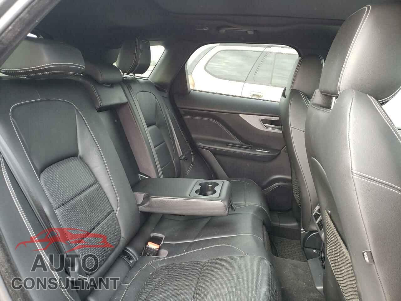 JAGUAR F-PACE 2017 - SADCM2BV6HA898913