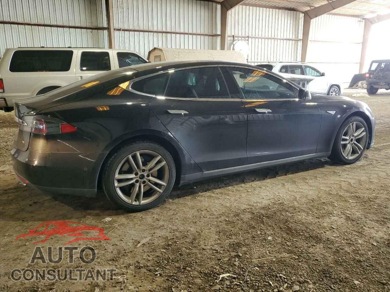 TESLA MODEL S 2016 - 5YJSA1E1XGF129954