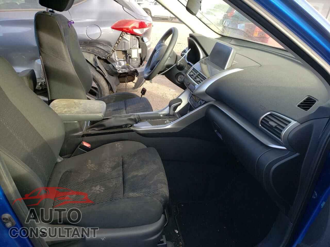 MITSUBISHI ECLIPSE 2018 - JA4AT4AA6JZ046479