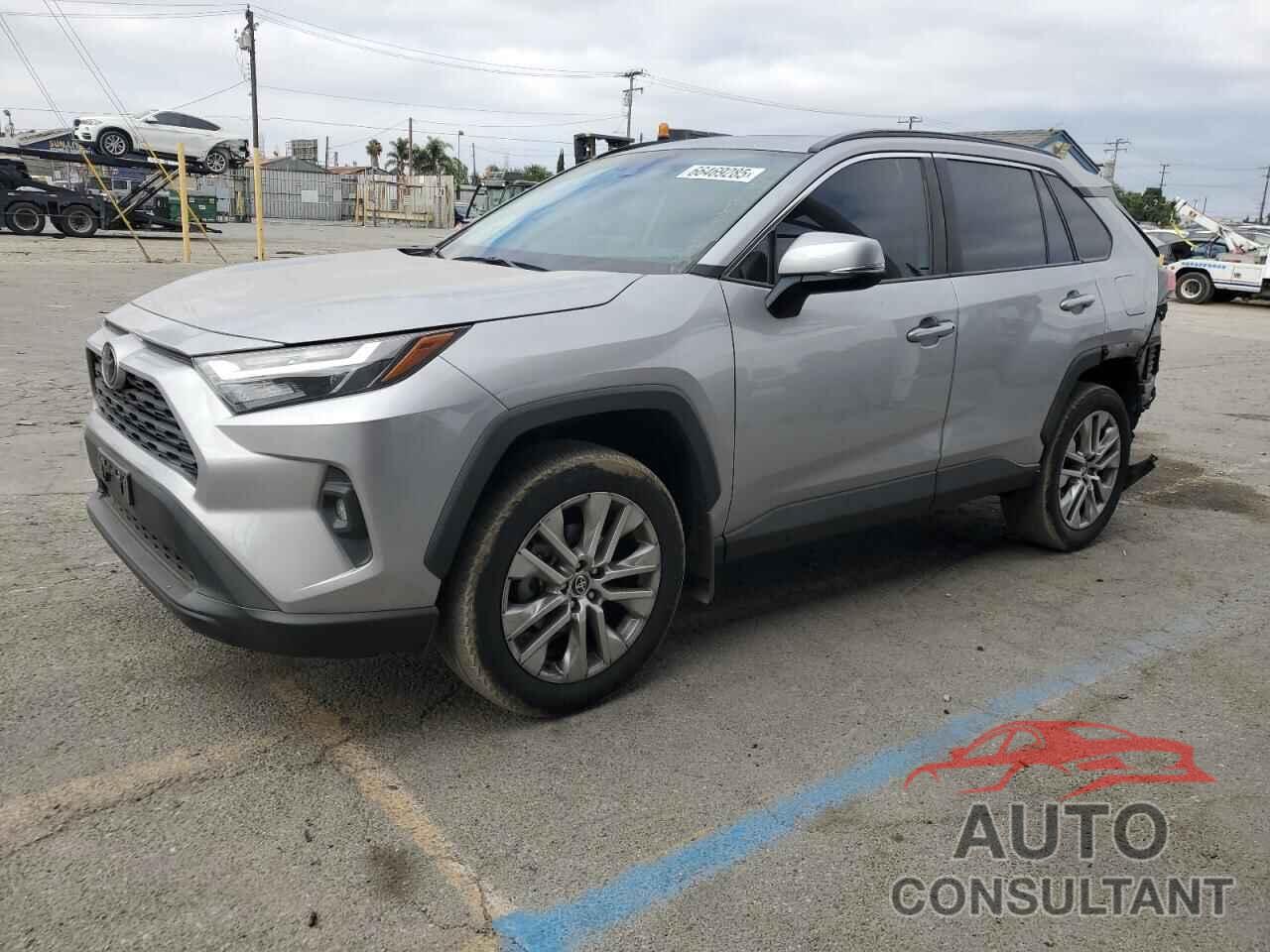 TOYOTA RAV4 2022 - 2T3C1RFV0NC183759
