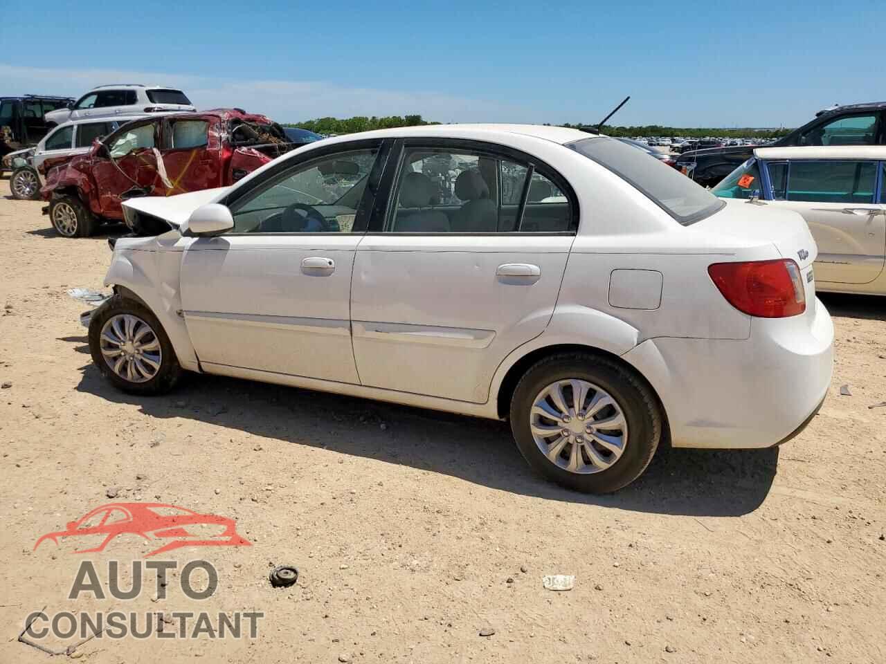 KIA RIO 2011 - KNADH4A33B6849224