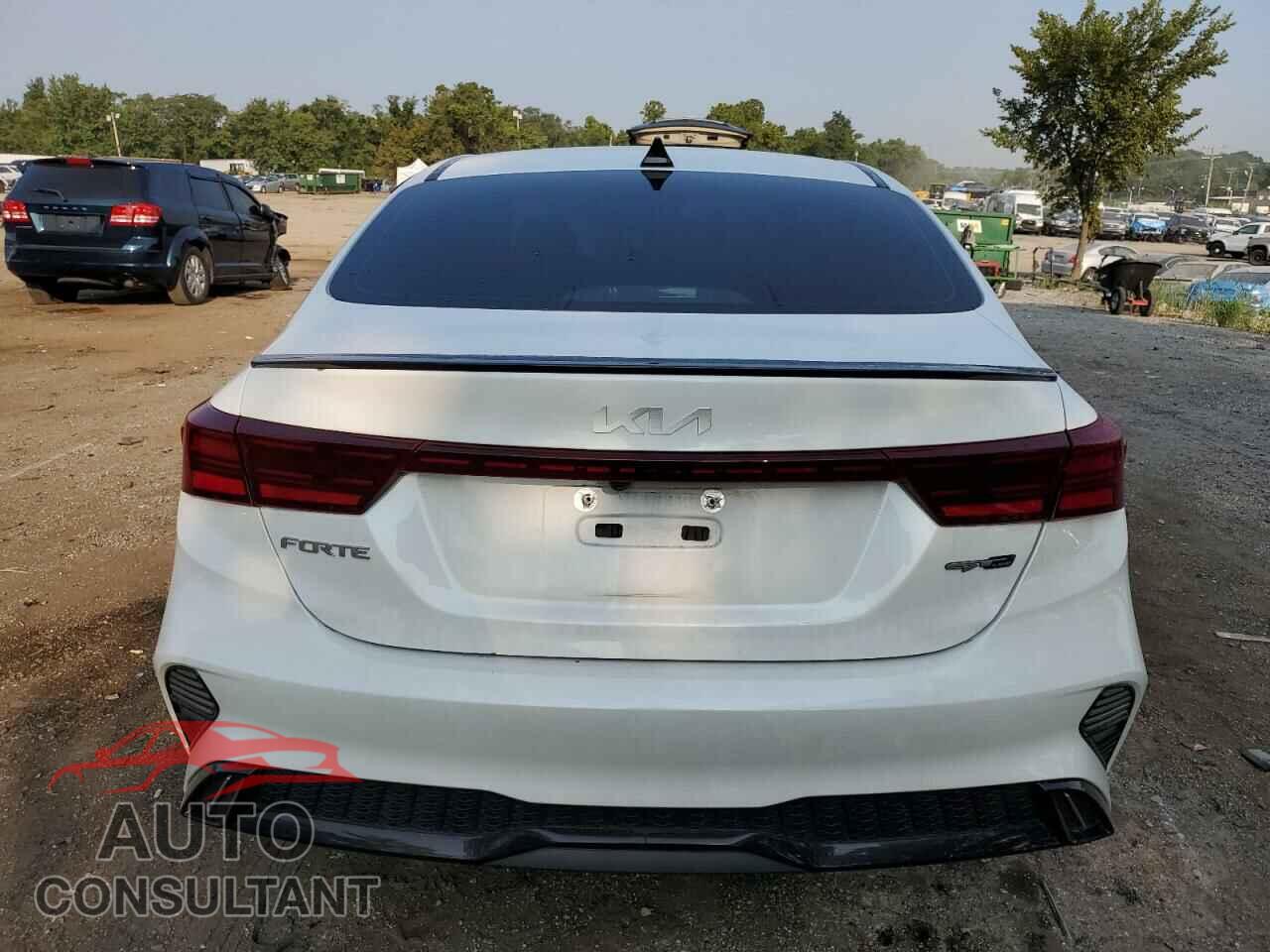 KIA FORTE 2023 - 3KPF54AD5PE545469