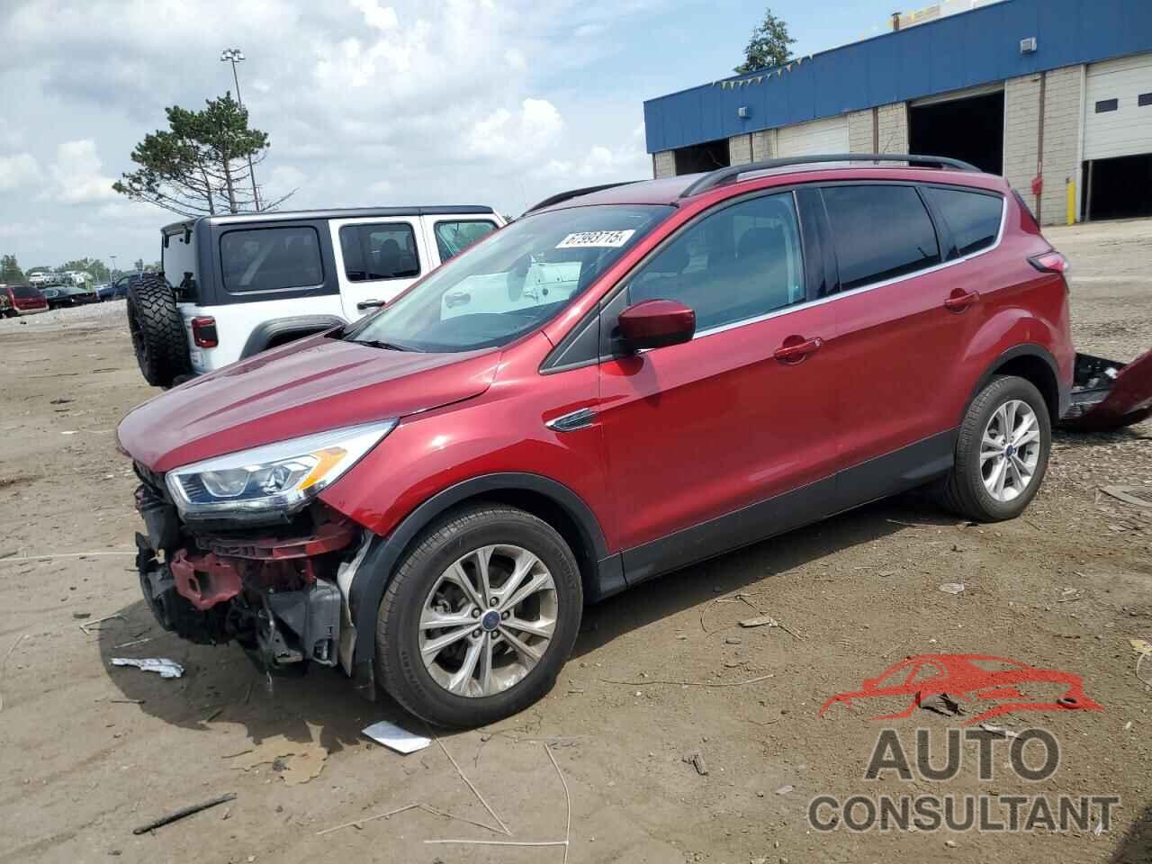 FORD ESCAPE 2017 - 1FMCU0GD8HUD18281
