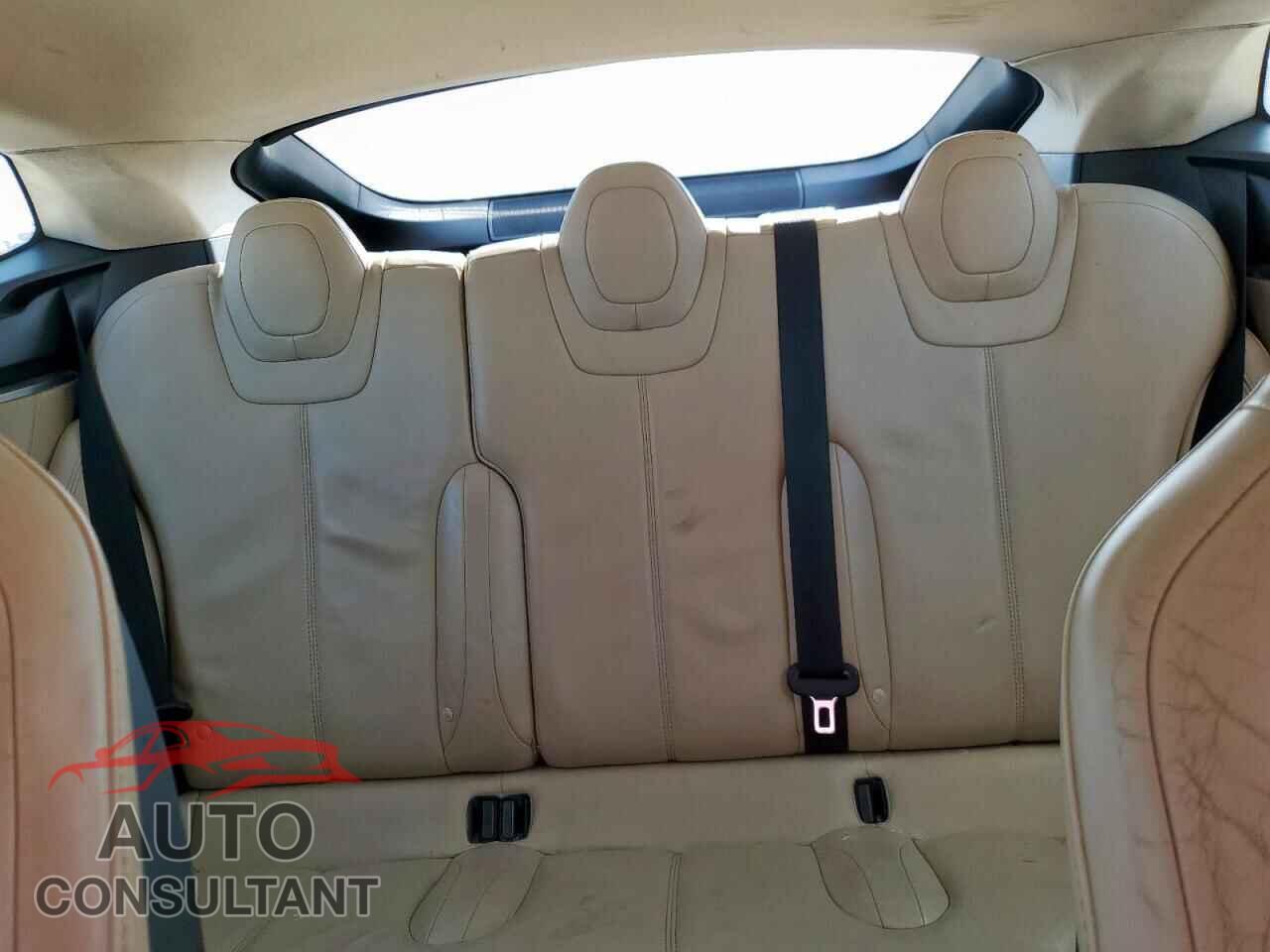 TESLA MODEL S 2014 - 5YJSA1S12EFP45245
