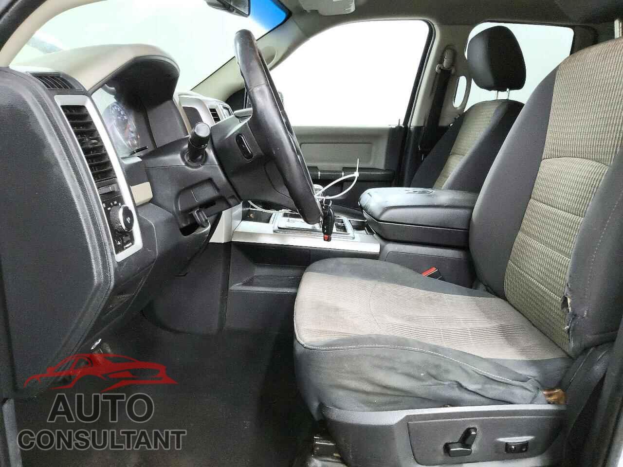 DODGE RAM 1500 2012 - 1C6RD7GT6CS285646