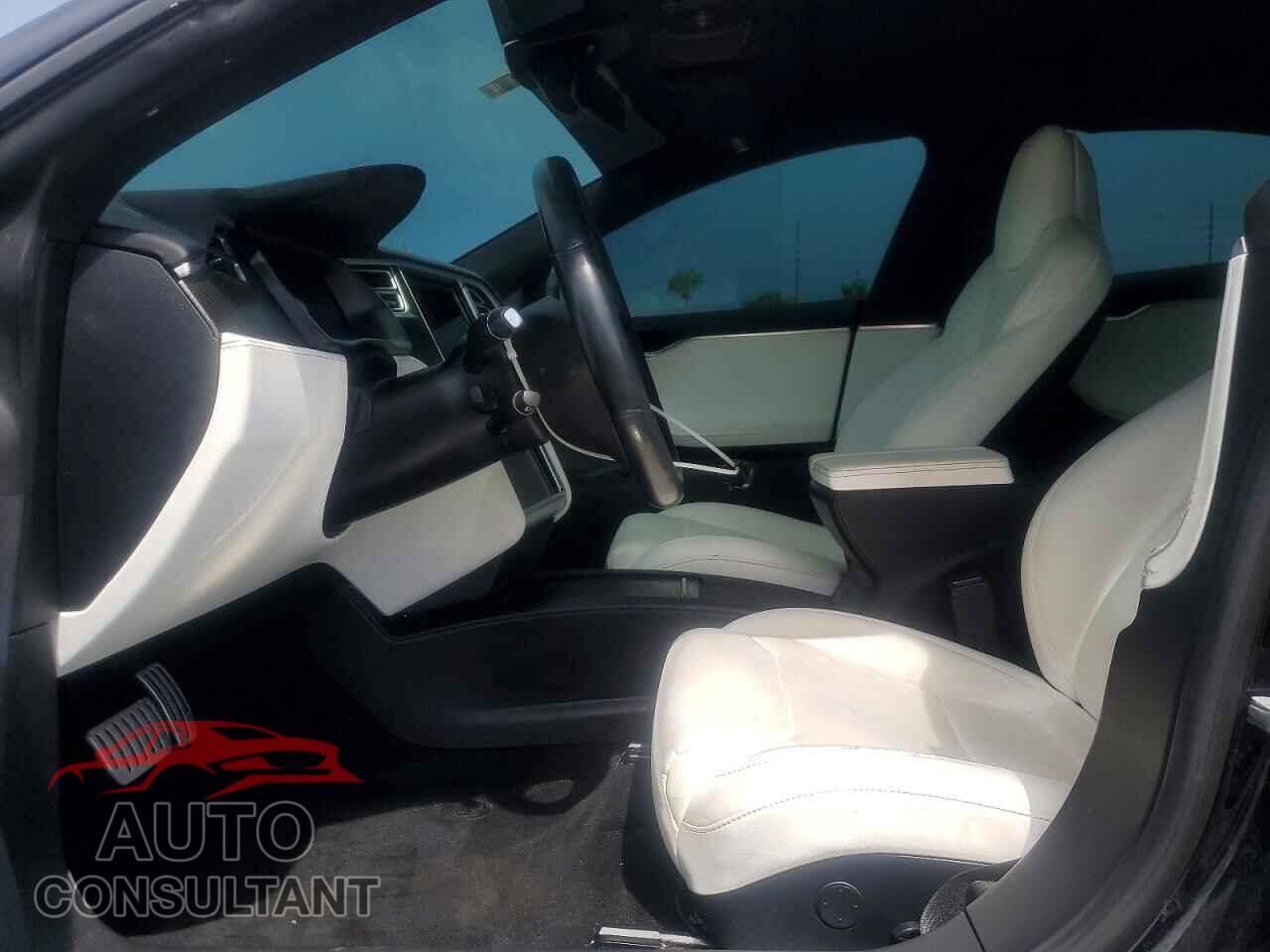 TESLA MODEL S 2017 - 5YJSA1E47HF200717
