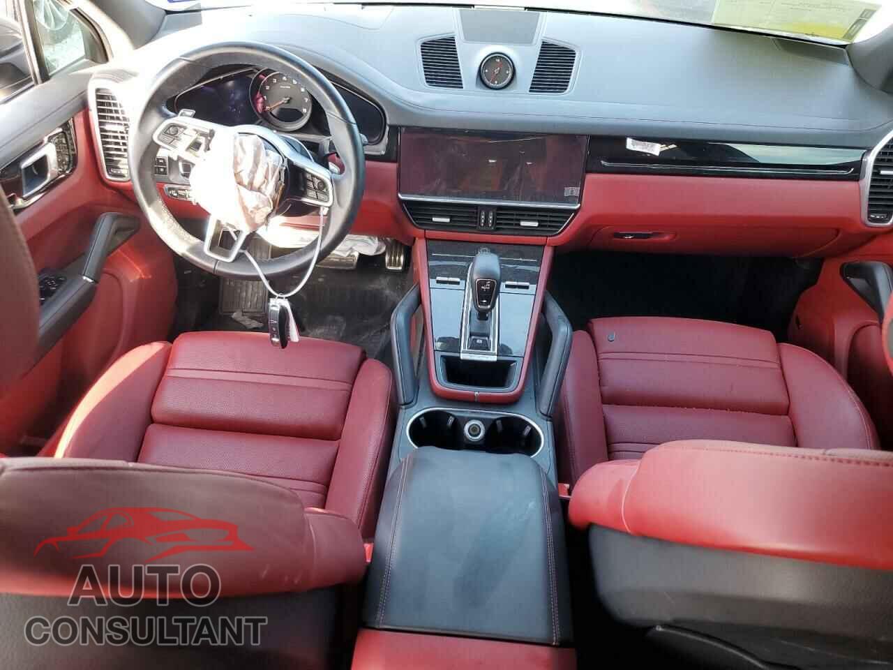 PORSCHE CAYENNE 2020 - WP1AB2AY6LDA29030