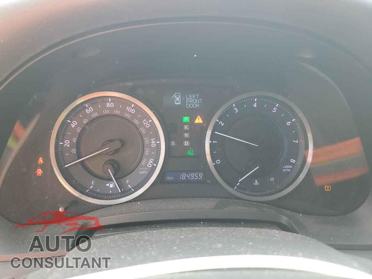 LEXUS IS 2012 - JTHCF5C22C5057540