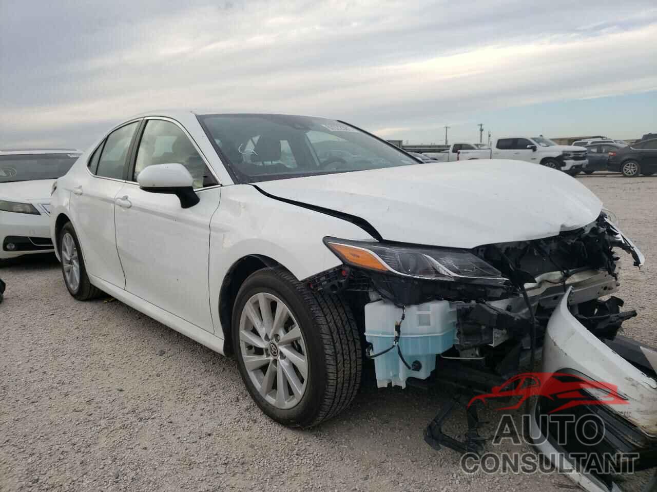 TOYOTA CAMRY 2021 - 4T1C11AK8MU477253