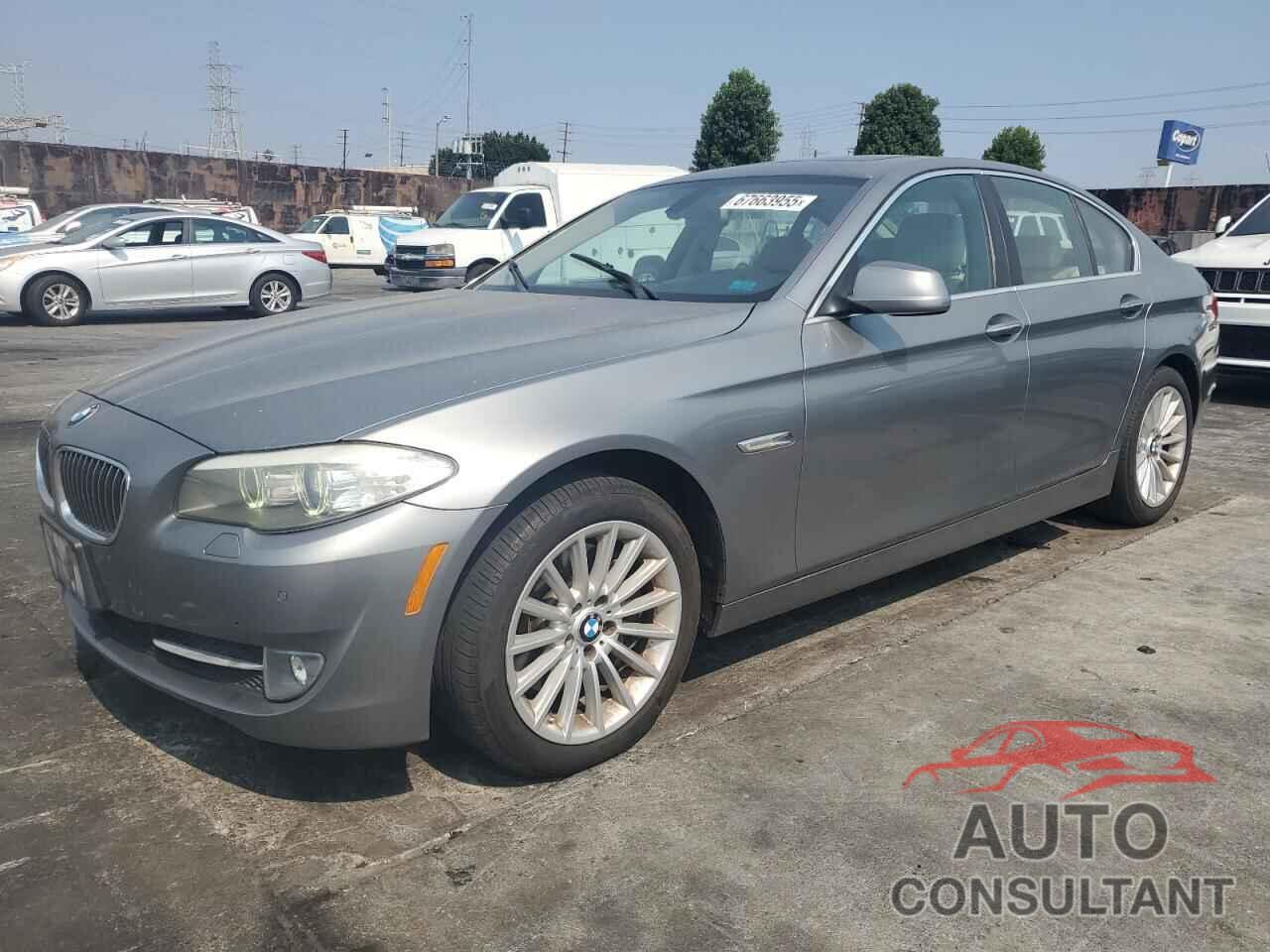 BMW 5 SERIES 2011 - WBAFR7C57BC603221