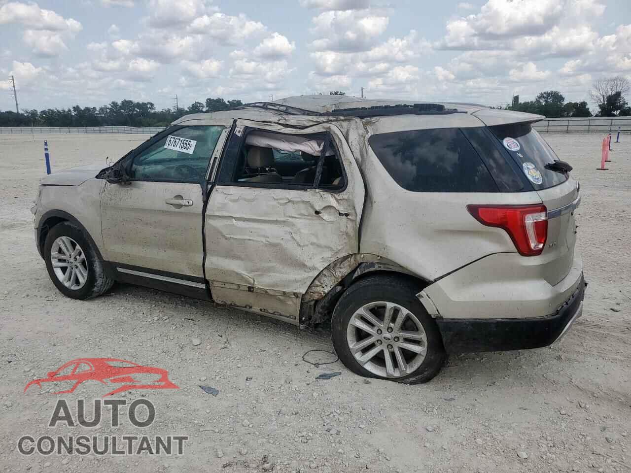 FORD EXPLORER 2017 - 1FM5K7D86HGC84676