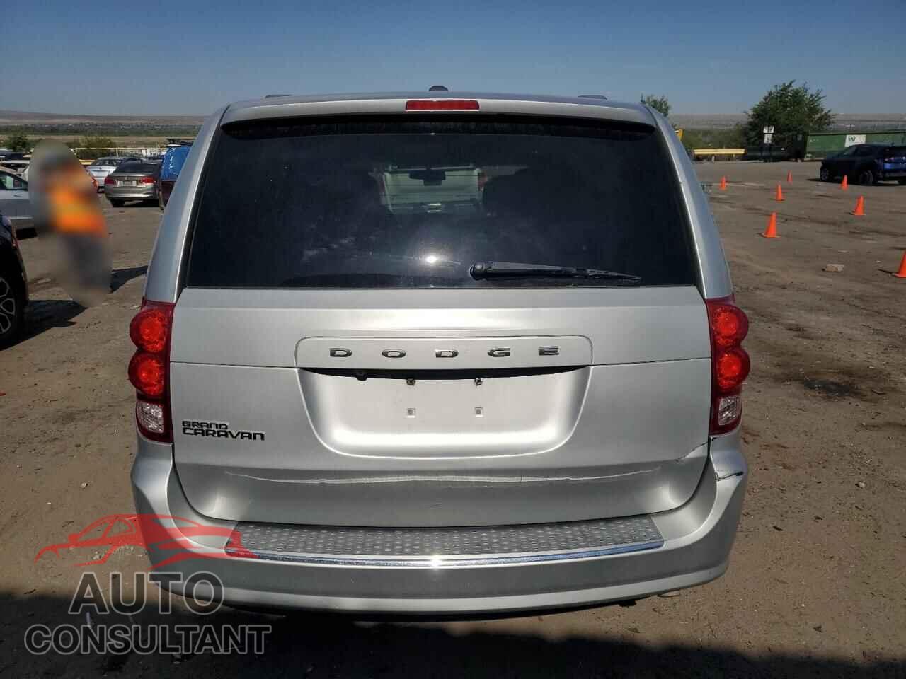 DODGE CARAVAN 2011 - 2D4RN3DG7BR739105
