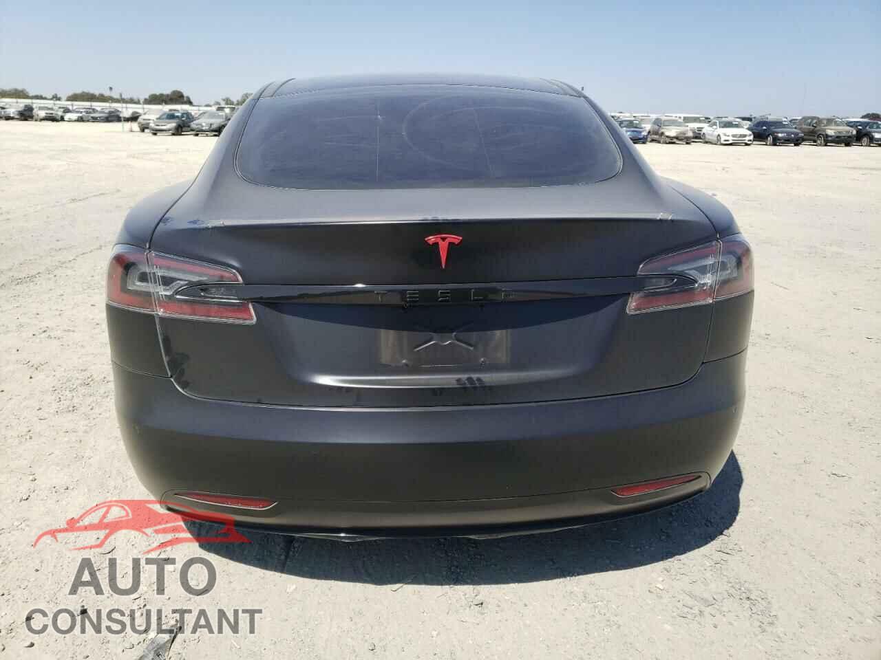 TESLA MODEL S 2018 - 5YJSA1E45JF291444