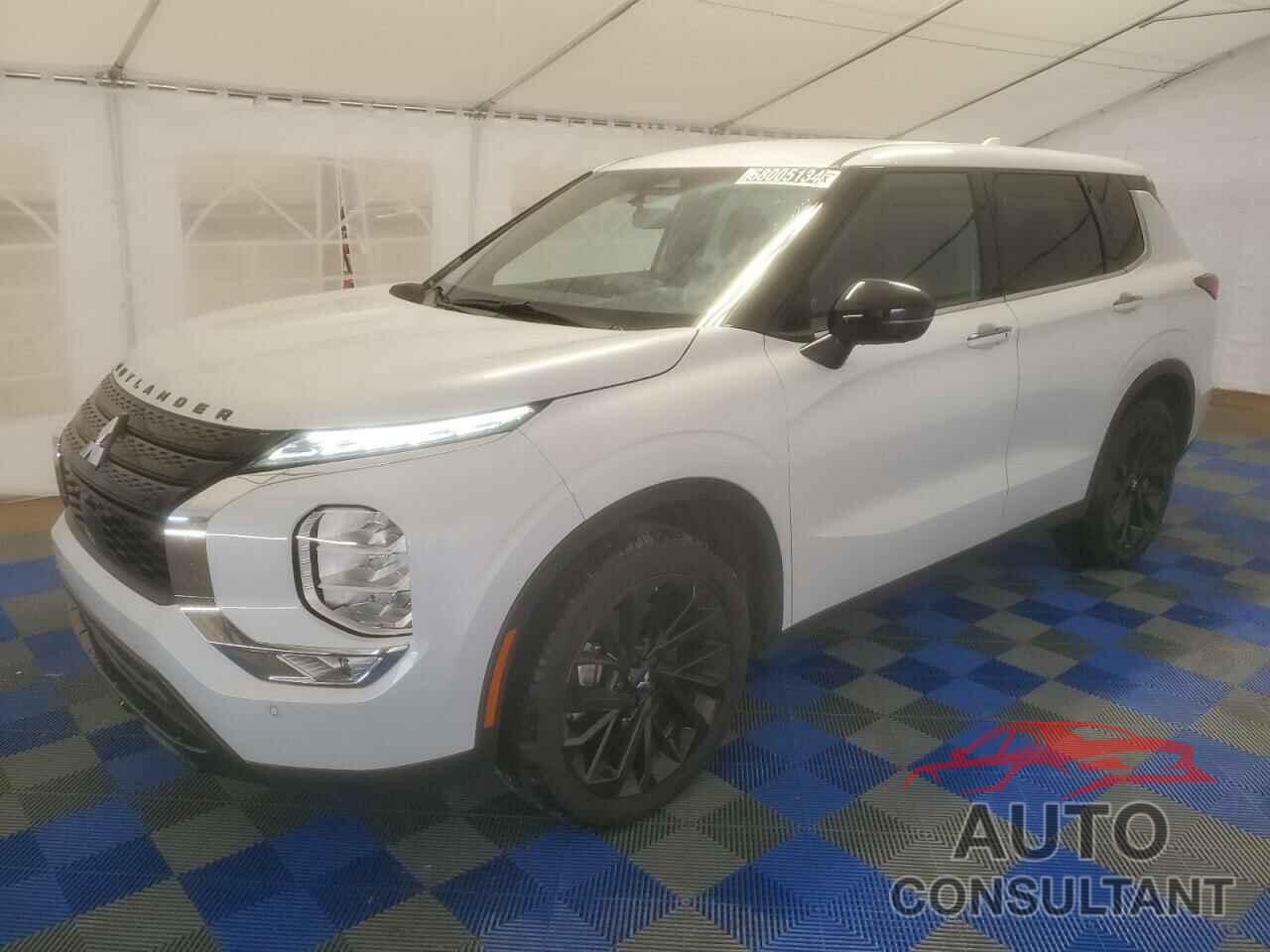 MITSUBISHI OUTLANDER 2023 - JA4J3UA89PZ049155
