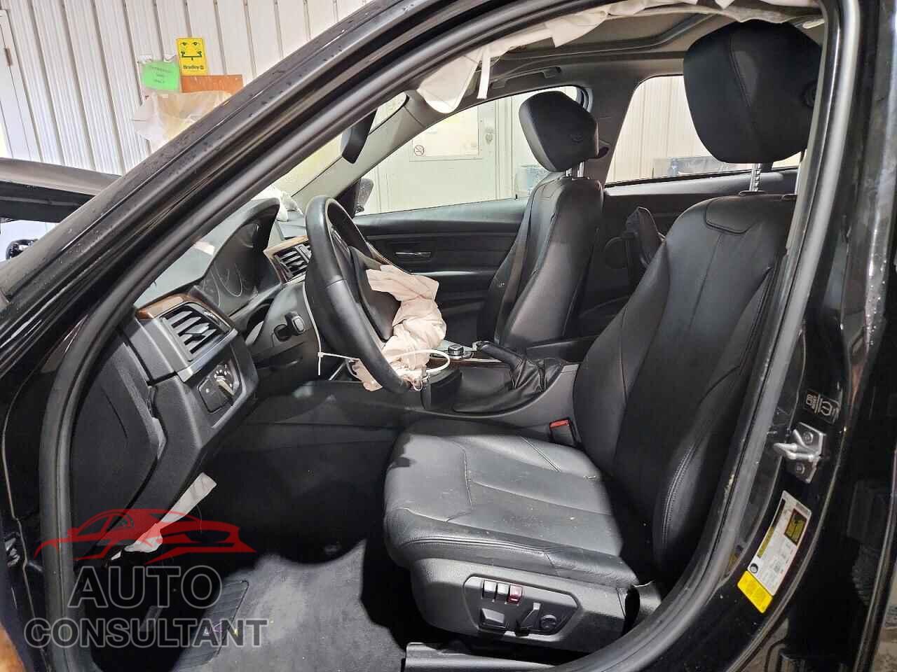 BMW 3 SERIES 2013 - WBA3C1C55DF441902