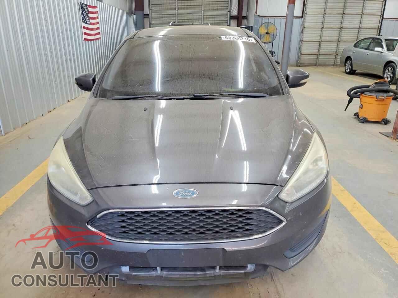 FORD FOCUS 2015 - 1FADP3K20FL223262