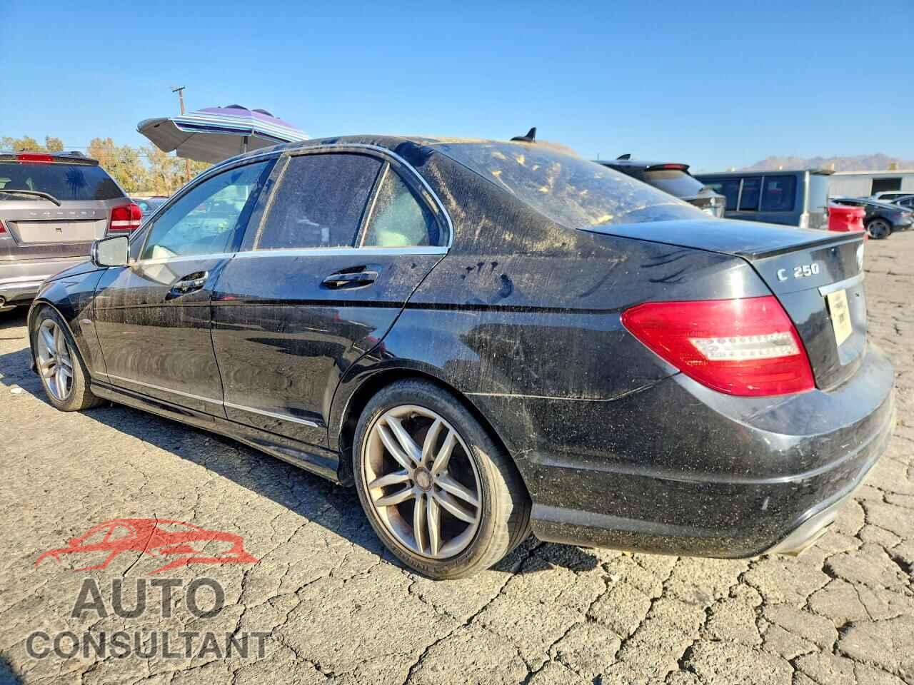 MERCEDES-BENZ C-CLASS 2012 - WDDGF4HB8CA609187