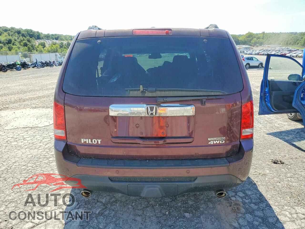 HONDA PILOT 2013 - 5FNYF4H99DB078537