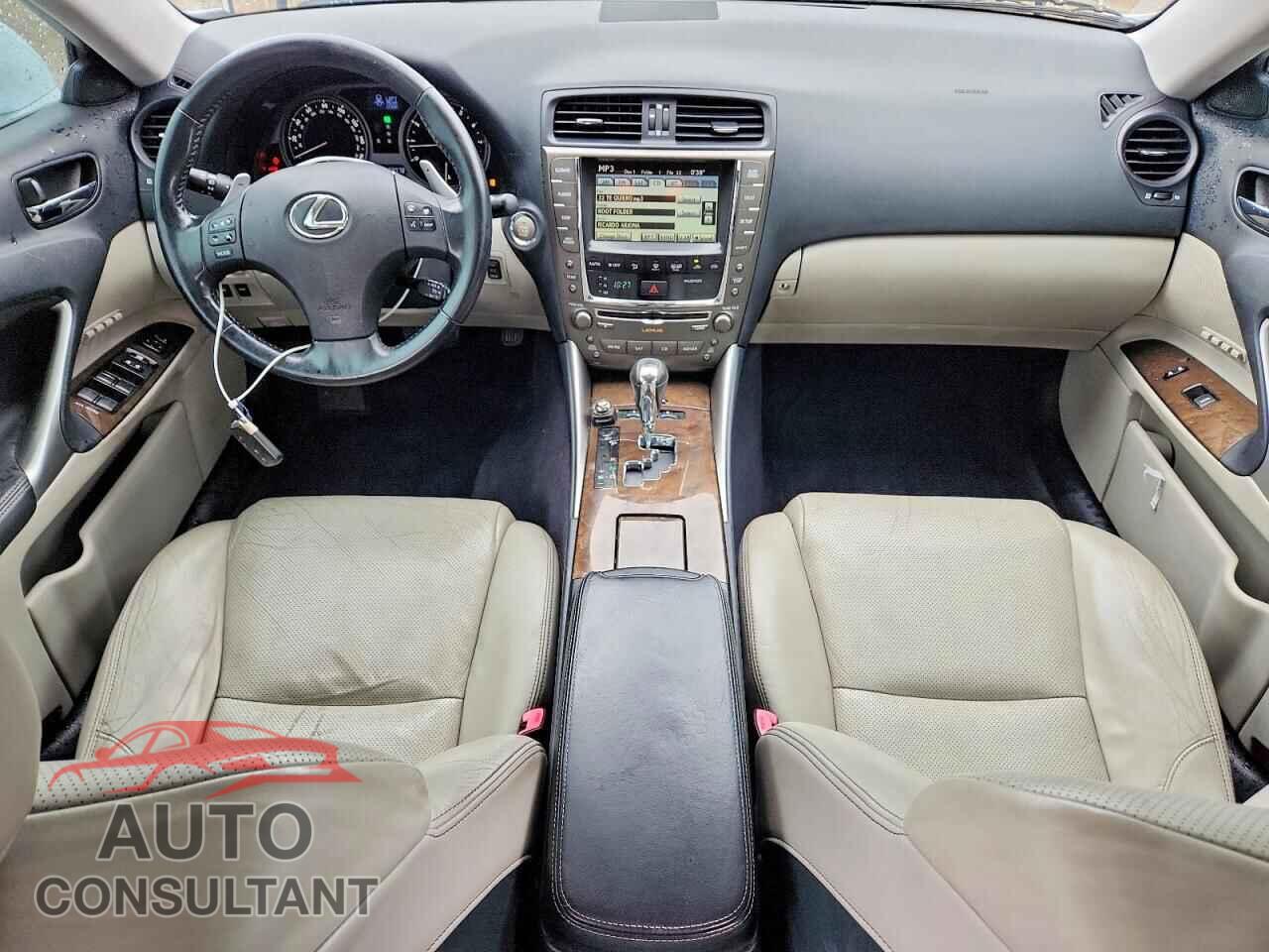 LEXUS IS 2010 - JTHCF5C25A5041720