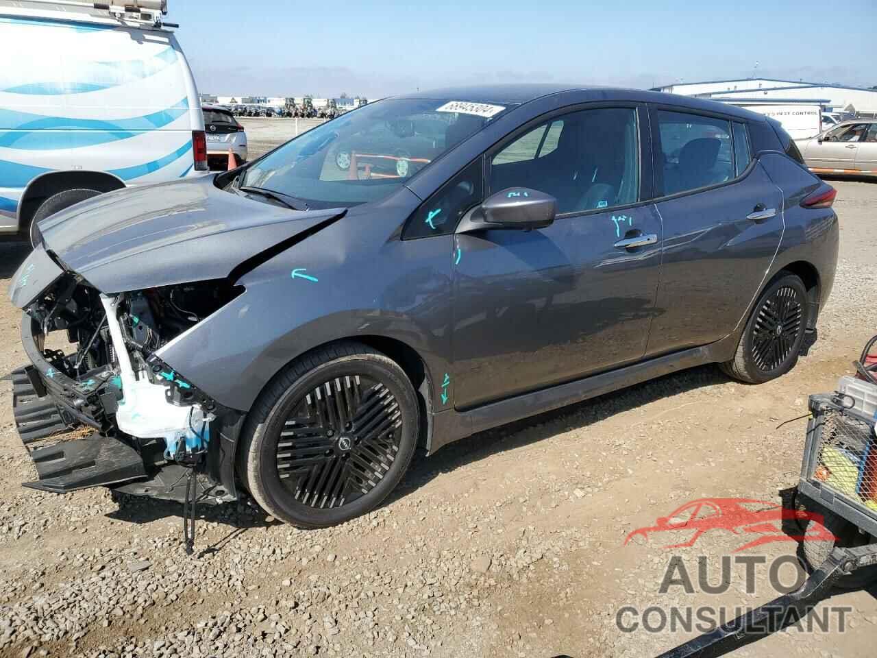 NISSAN LEAF 2023 - 1N4CZ1CV5PC562376