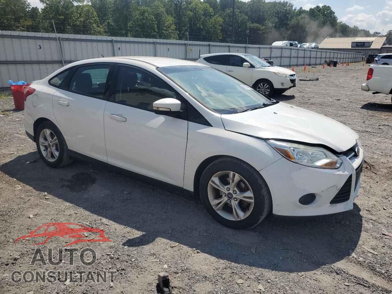 FORD FOCUS 2014 - 1FADP3F23EL456884
