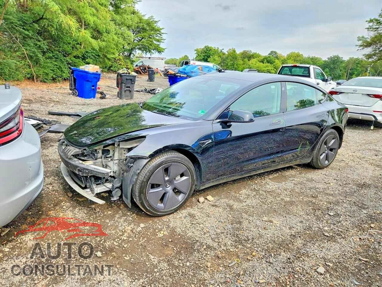 TESLA MODEL 3 2022 - 5YJ3E1EA9NF370197