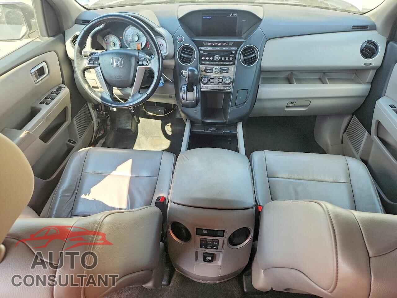 HONDA PILOT 2013 - 5FNYF4H51DB016322