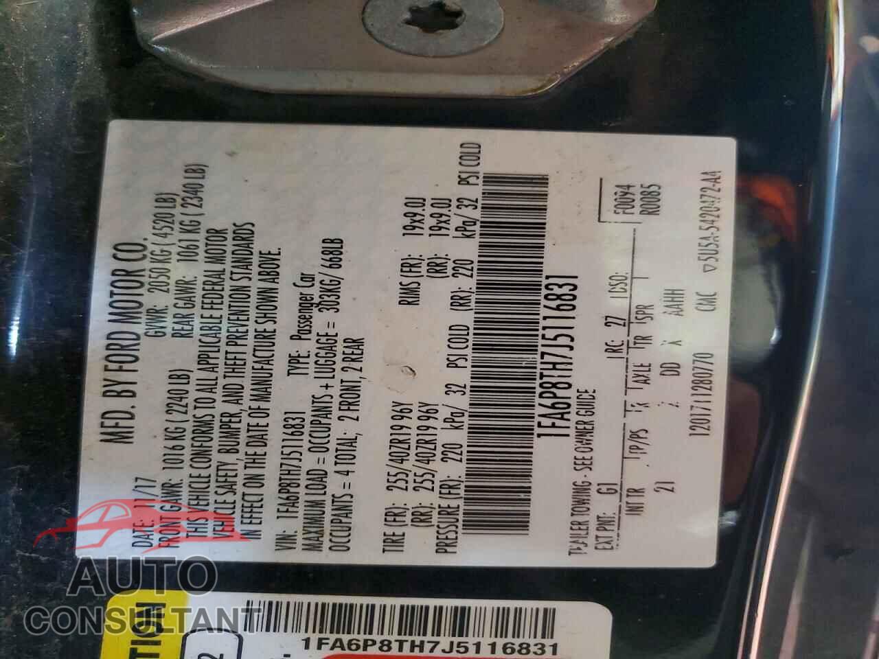 FORD MUSTANG 2018 - 1FA6P8TH7J5116831