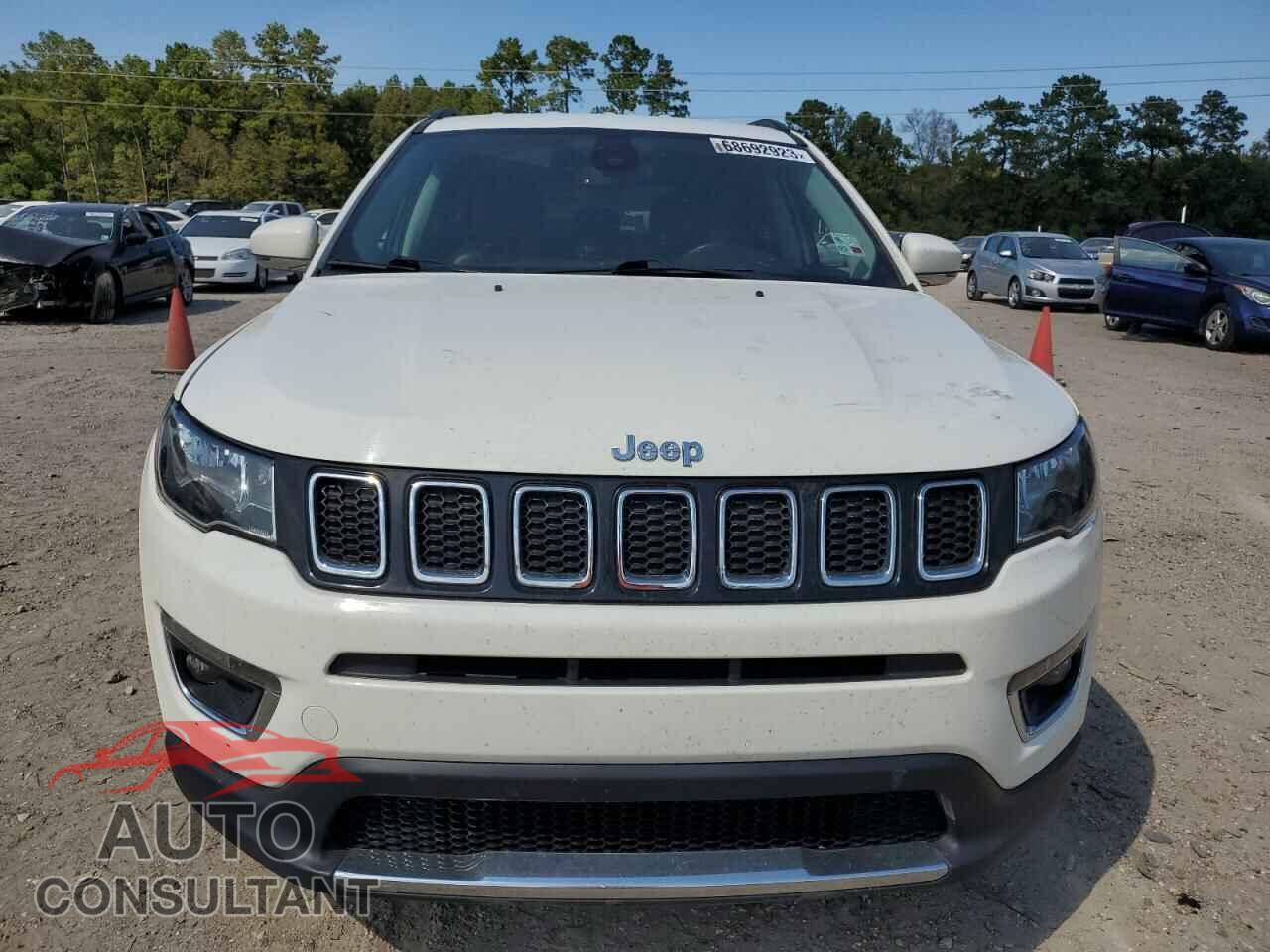 JEEP COMPASS 2019 - 3C4NJCCB8KT659872