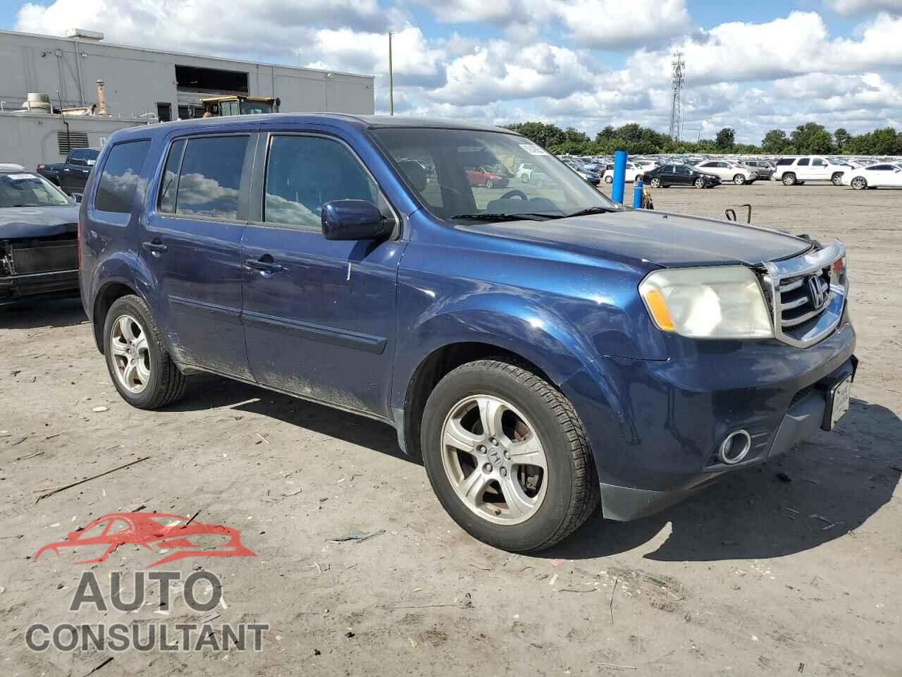 HONDA PILOT 2015 - 5FNYF4H69FB061505