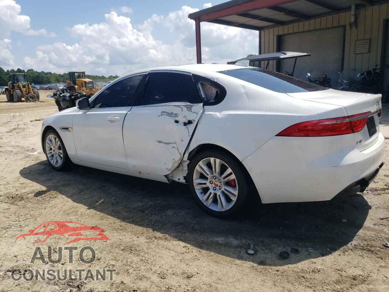 JAGUAR XF 2016 - SAJBD4BV6GCY06805