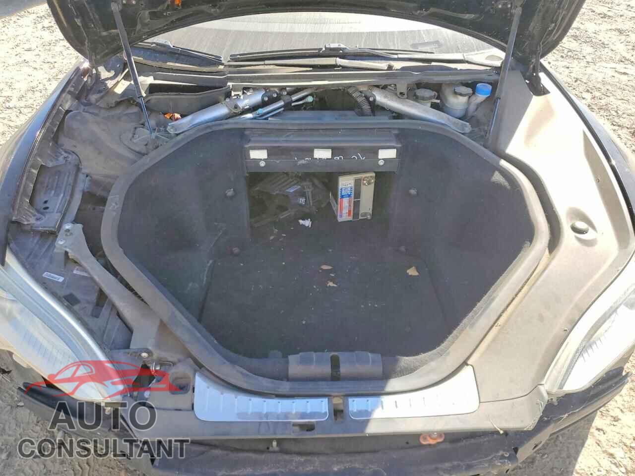 TESLA MODEL S 2013 - 5YJSA1CP7DFP11769