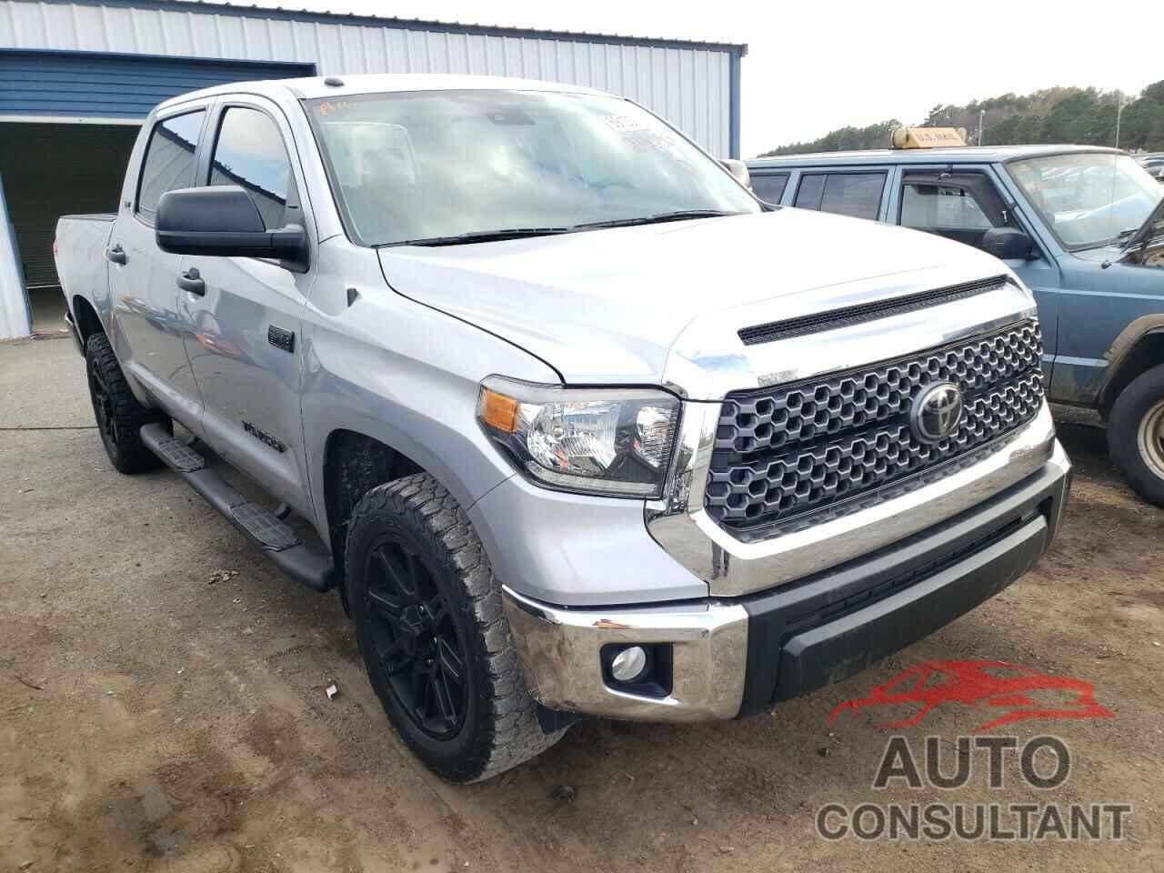 TOYOTA TUNDRA 2018 - 5TFEY5F12JX233253