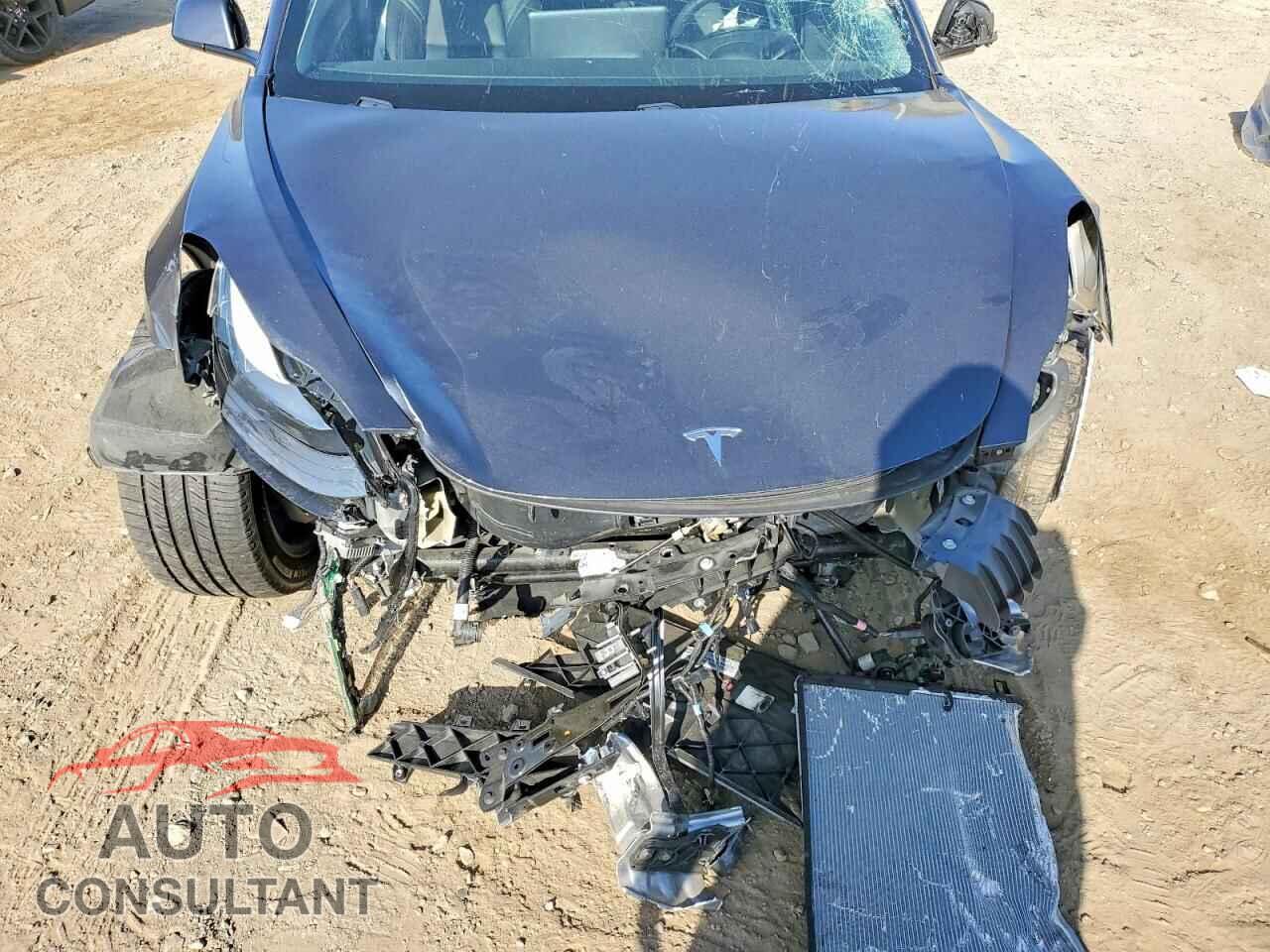 TESLA MODEL 3 2021 - 5YJ3E1EA1MF940076