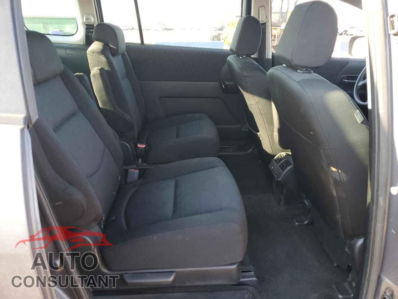 MAZDA 5 2010 - JM1CR2WL8A0387429