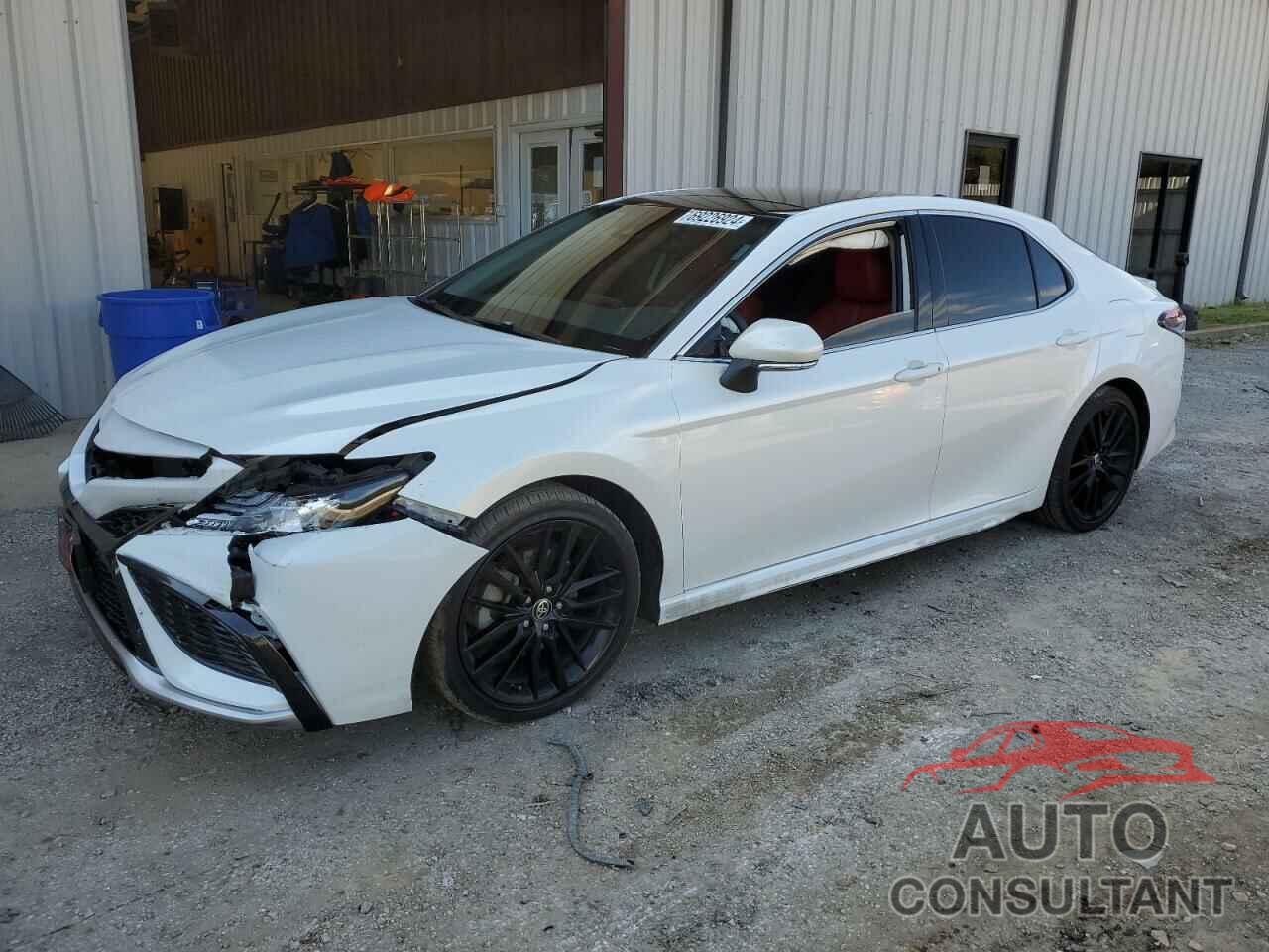 TOYOTA CAMRY 2022 - 4T1K61AK5NU013044