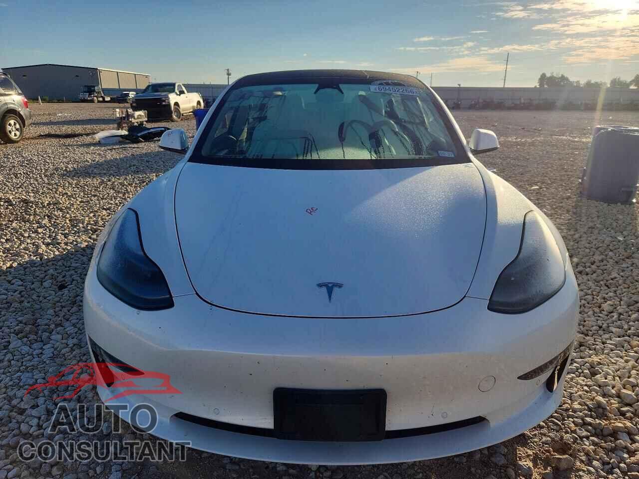 TESLA MODEL 3 2021 - 5YJ3E1EA6MF990360