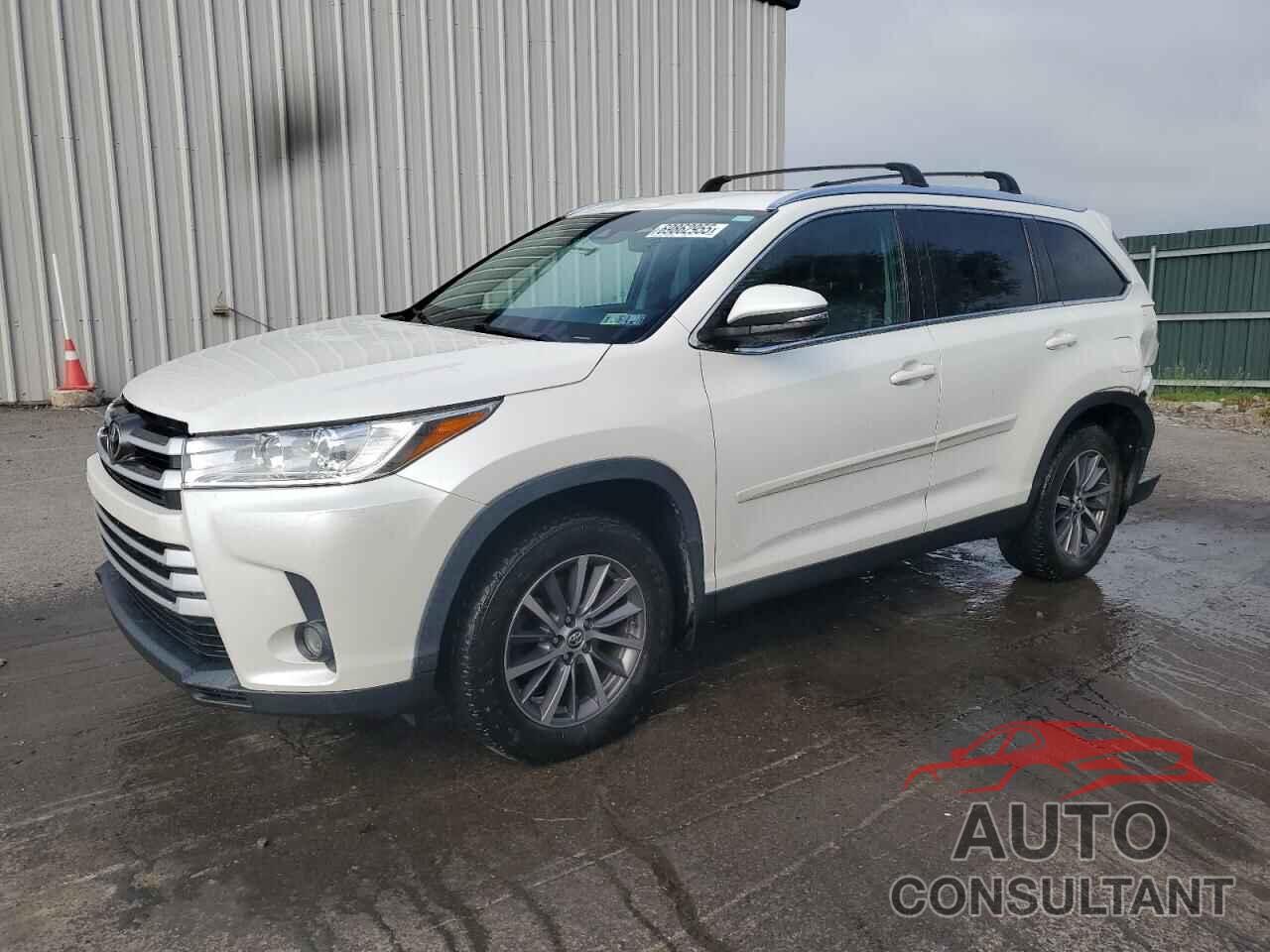 TOYOTA HIGHLANDER 2019 - 5TDJZRFH4KS713995