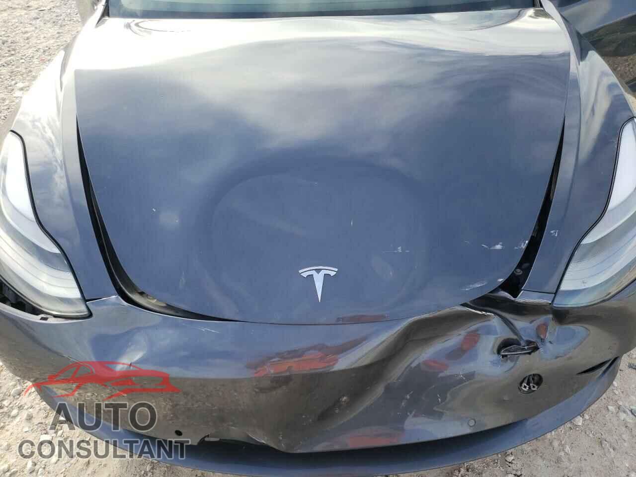 TESLA MODEL 3 2021 - 5YJ3E1EA5MF871196