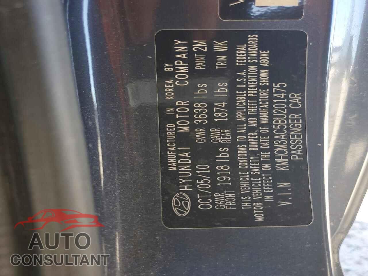 HYUNDAI ACCENT 2011 - KMHCM3AC5BU201475