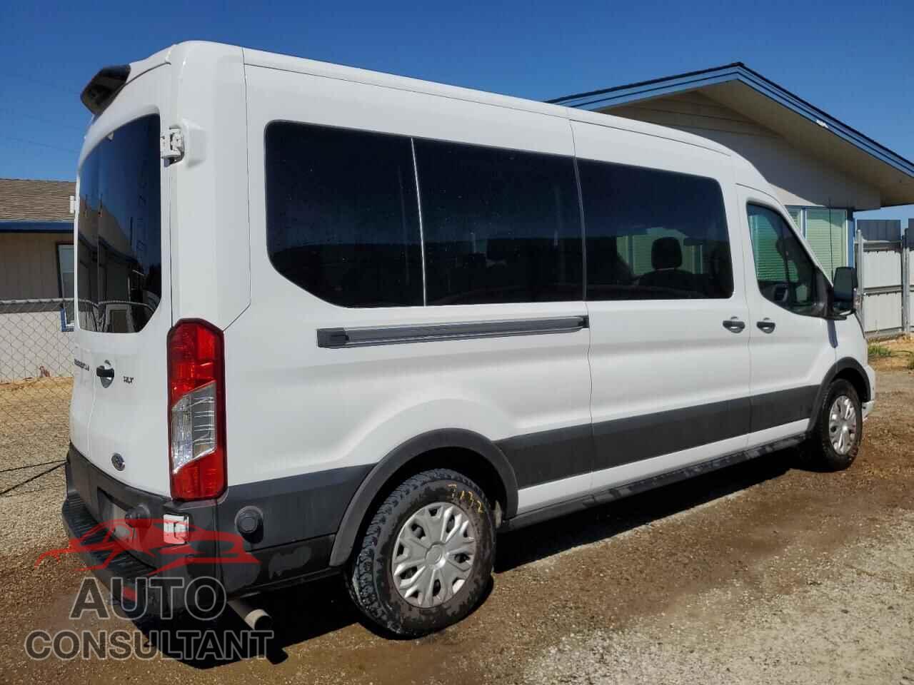 FORD TRANSIT 2024 - 1FBAX2C83RKA83488